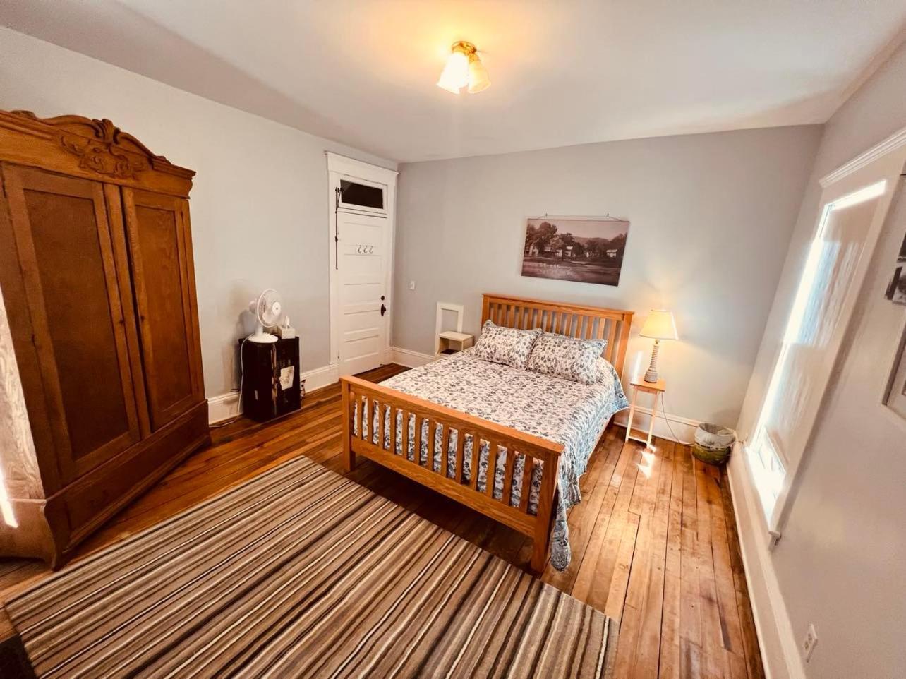 Laurel River Club Bed & Breakfast Or Lrcbnb Dryfork Bagian luar foto